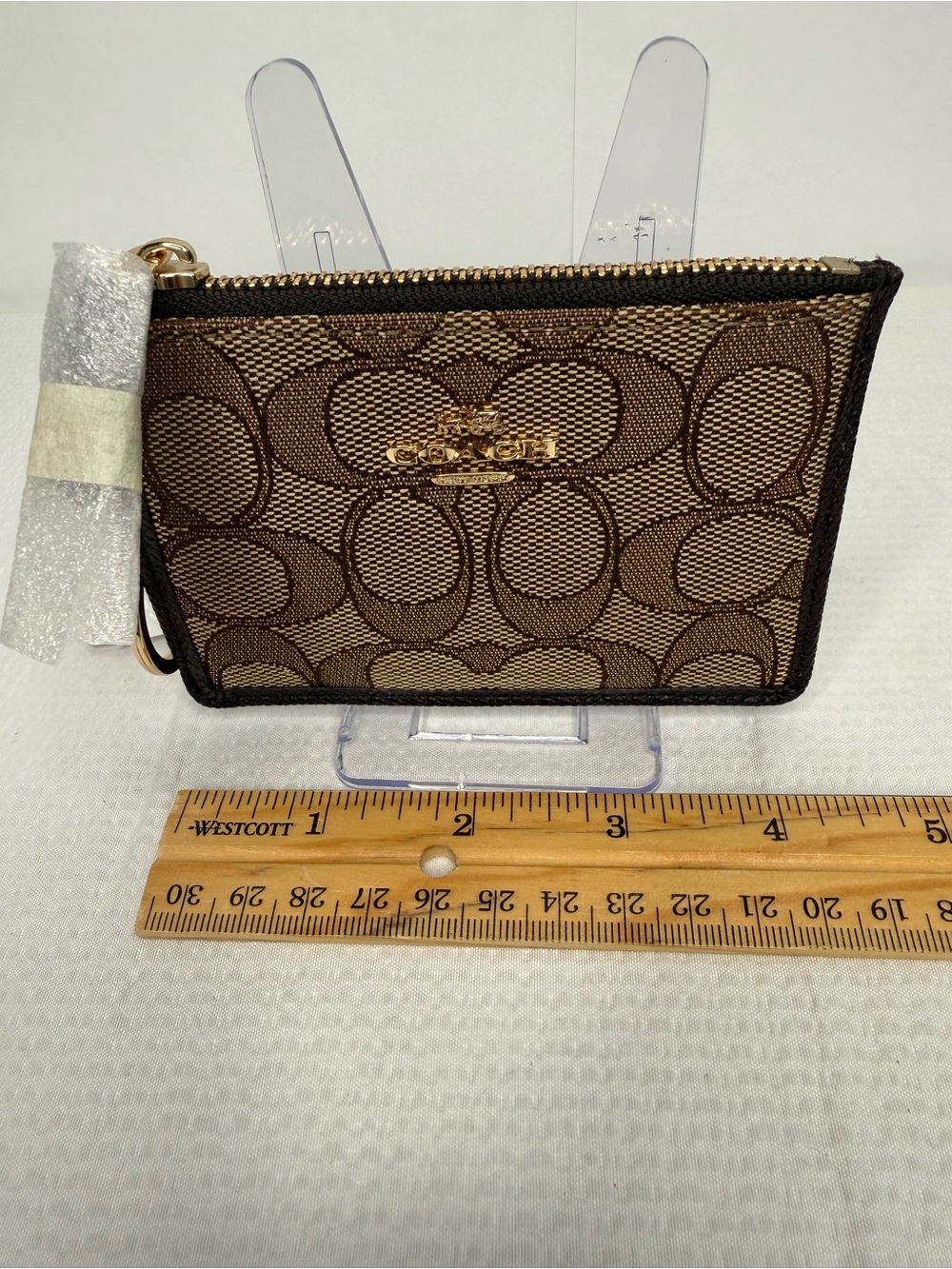 Coach Signature Canvas ID Card Case with Gold Hardware - Picture 5 of 9